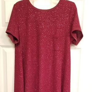EUC Sparkling Carly, tshirt dress, in Burgandy